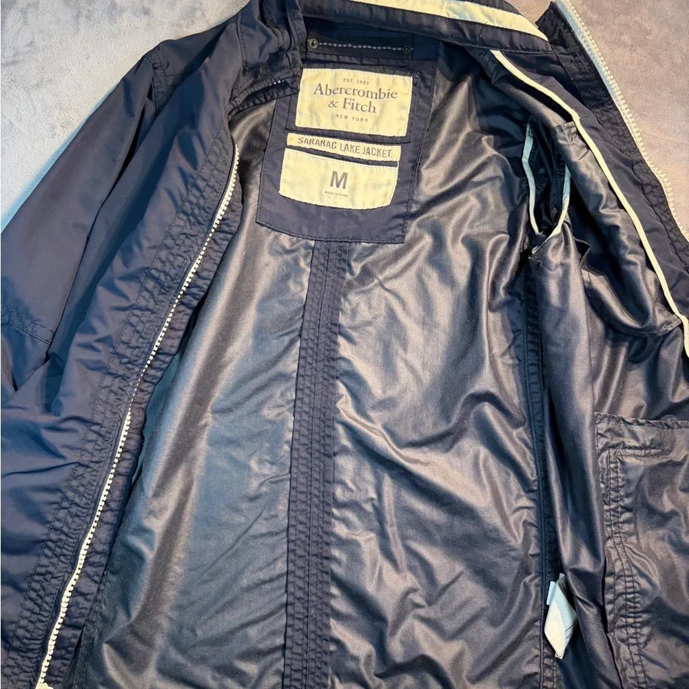 Abercrombie & Fitch Navy Lightweight Zip-Up Jacket with Contrast Trim